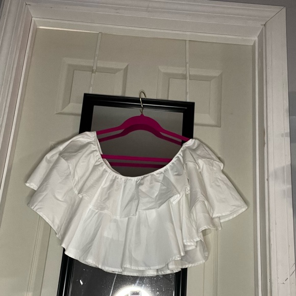 Tops - White flounce shirt
